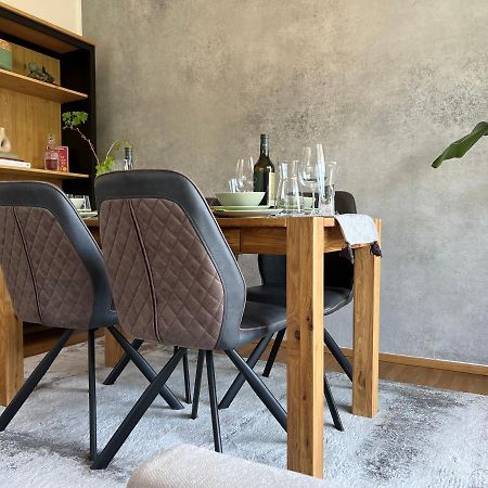 Designapartment Blue Sky -55M2-Free Parking & Wifi Graz Esterno foto